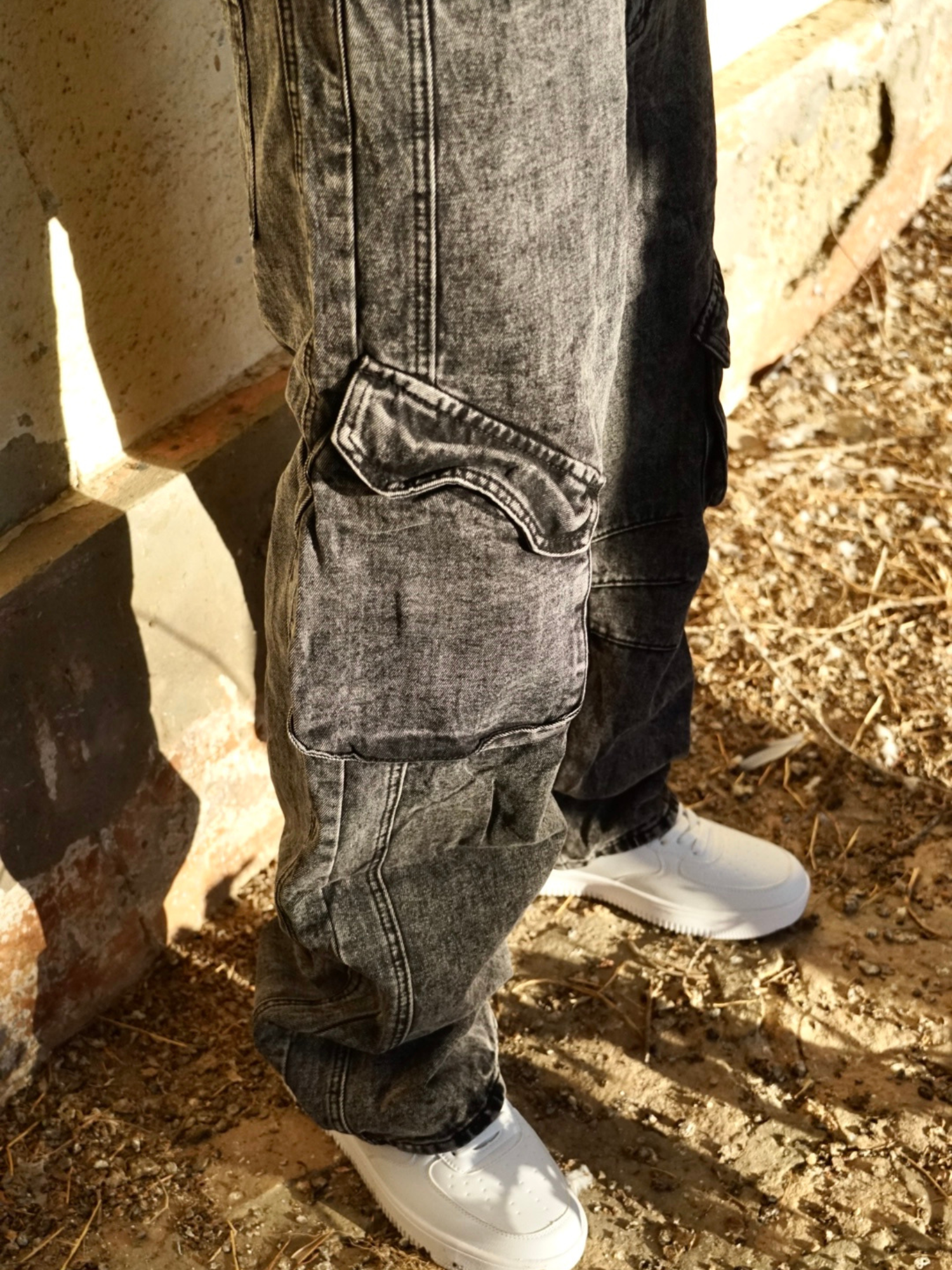 Jeans Uomo Grigio con Tasche – Streetwear Arte Uomo