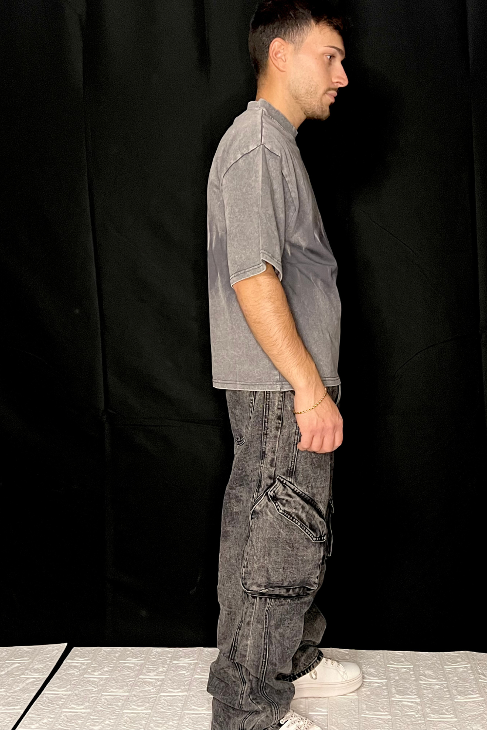 T-Shirt Uomo Grigia – Basic Style Arte Uomo